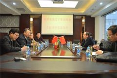 許寶平董事長(zhǎng)和國(guó)長(zhǎng)青遼寧省政法委副書記共同參加法學(xué)會(huì)調(diào)研